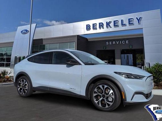 FORD MUSTANG MACH-E 2024 3FMTK1R43RMA43241 image